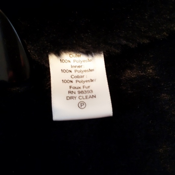 Dennis Basso black plush faux fur coat with hood size Small - Picture 14 of 15